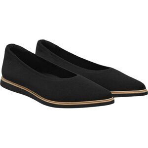 VIVAIA Veronica Pointed Toe Flats Black Size 8 NWOB